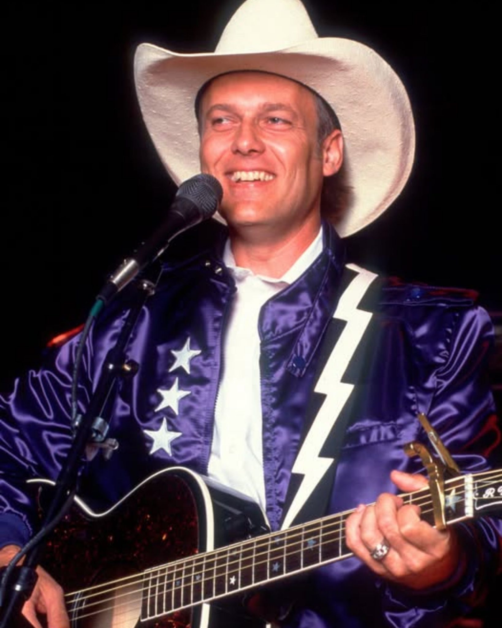 In 1986, Ricky Van Shelton went from an unknown club singer to stepping ...